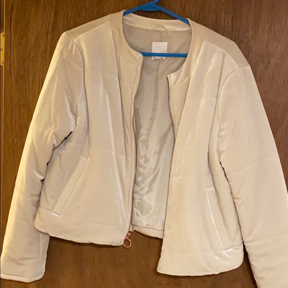 Lauren Conrad cream jacket
